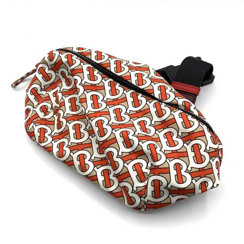 バーバリー買取 ボディバッグ