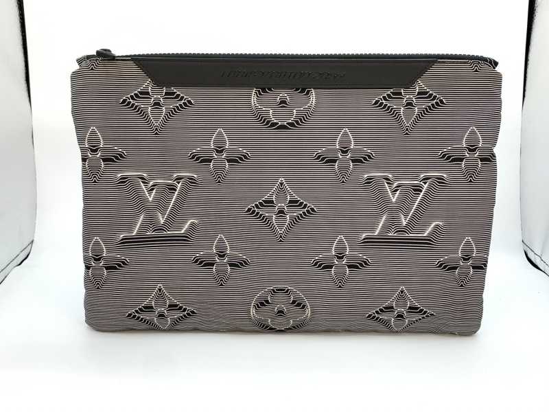 ルイヴィトン買取 ポシェット・リバーシブル M68777