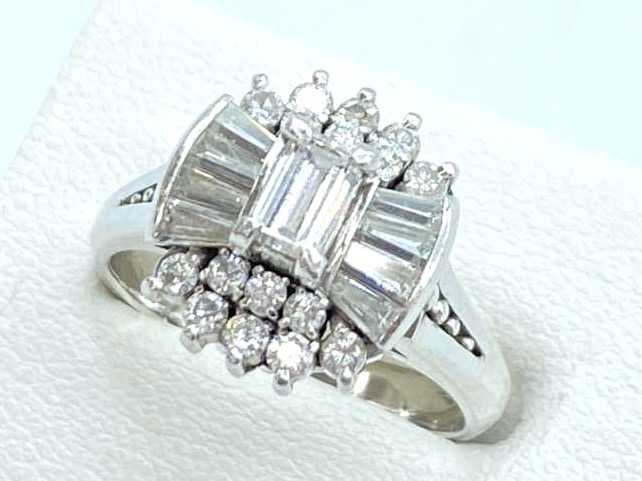 ダイヤモンド買取 プラチナ台 ダイヤモンド 0.34ct 0.83ct デザインリング