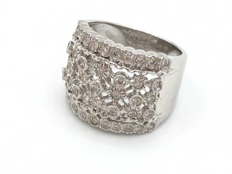 貴金属買取 ダイヤモンドリング