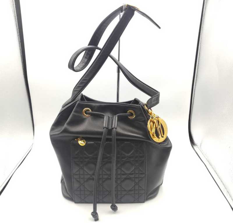 ディオール　買取　カナージュ　巾着ショルダー