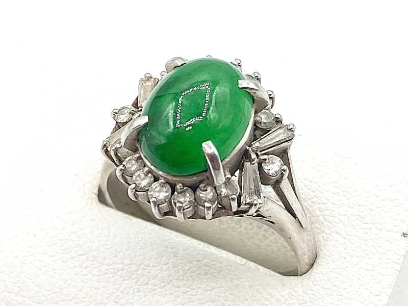 pt900 翡翠リング　ジャンク品　中古品 翡翠PT900 翡翠 ダイヤモンド デザインリング 2.59ct 0.38ctの