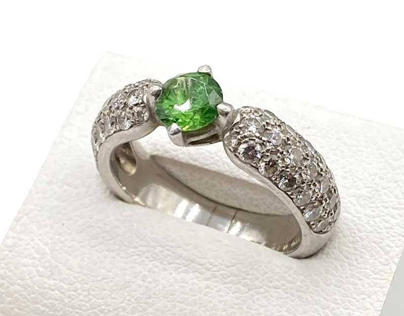 宝石買取 PT900 ツァボライト ダイヤモンド 立爪 デザインリング 0.74ct 1.00ct