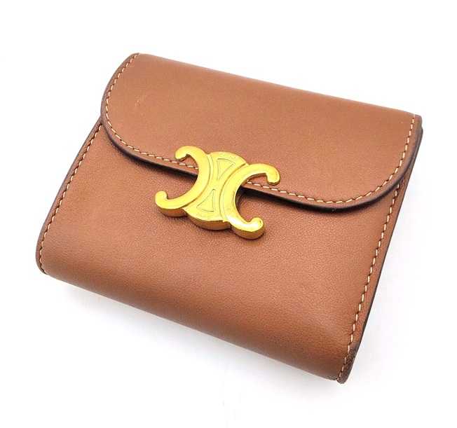 セリーヌ買取　トリオンフスモールフラップウォレット