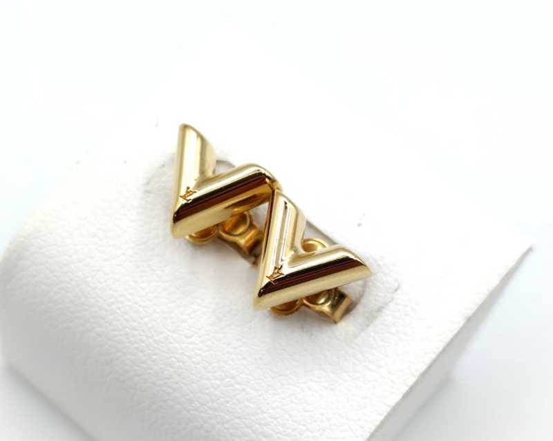 ルイヴィトン買取 エセンシャル V ピアス