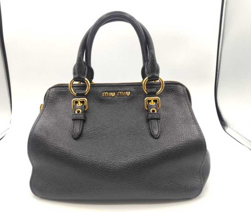 ミュウミュウ　買取　マドラス 2WAYショルダーバッグ