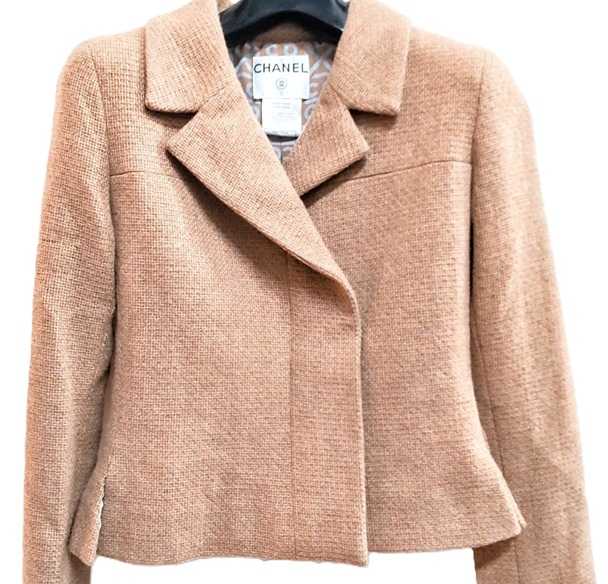 シャネル買取　カシミヤジャケット　00A