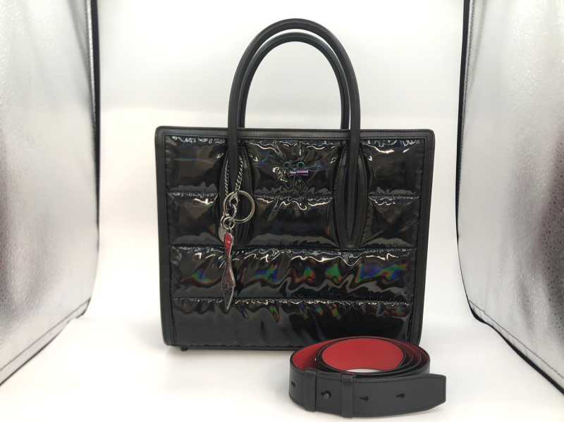 クリスチャンルブタン買取 パロマ