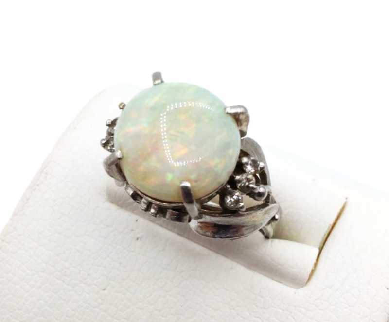 宝石買取 プラチナ900 オパール ダイヤモンド リング