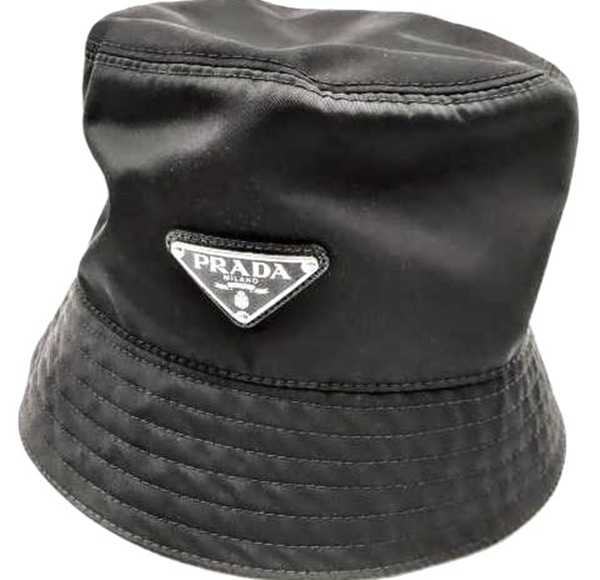 プラダ買取　バケットハット　ナイロン