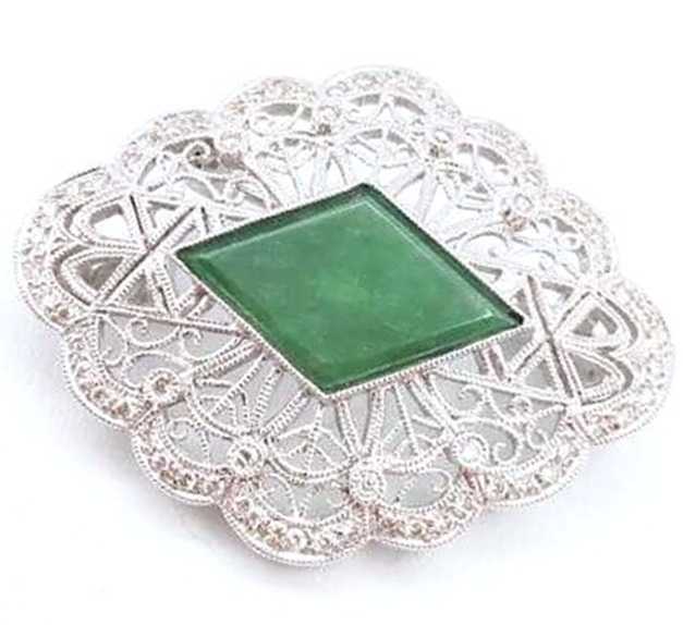 宝石買取 K18ヒスイダイヤモンドブローチ