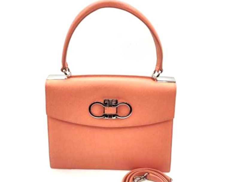 フェラガモ買取 ダブル ガンチーニ 2WAYバッグ