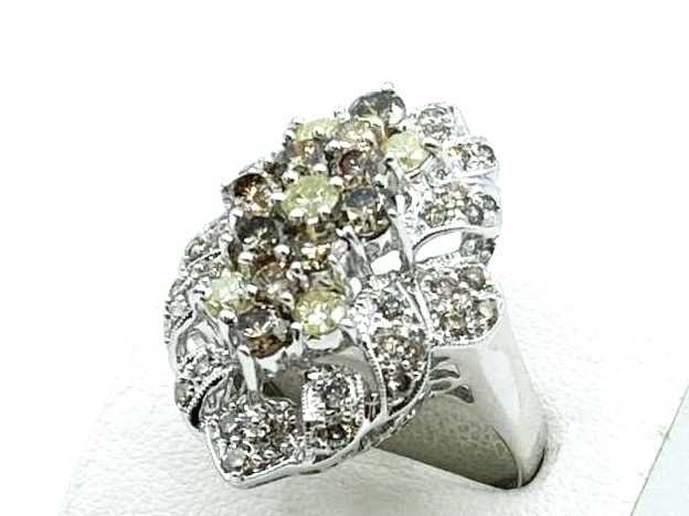 ダイヤモンド買取 K18ホワイトゴールド台 ダイヤモンド 3.50ct デザイン リング