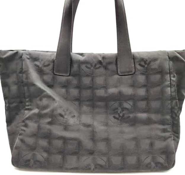 シャネル買取　トートバッグ　ニュートラベルライン