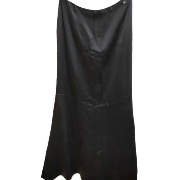 シャネル買取　ロングスカート　シルク　02P