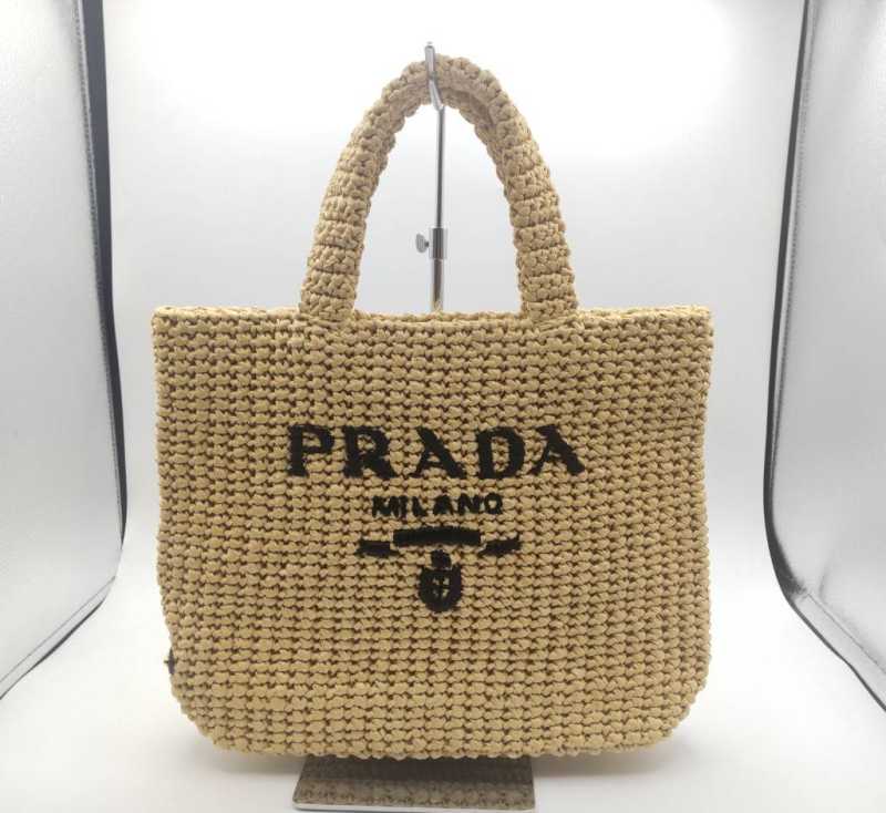 プラダ　買取　ラフィア 