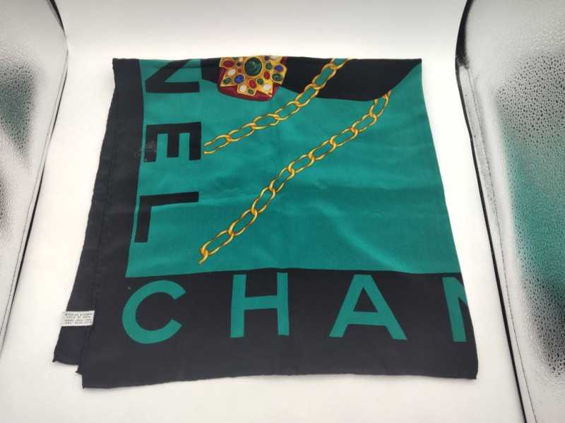 シャネル　買取　スカーフ