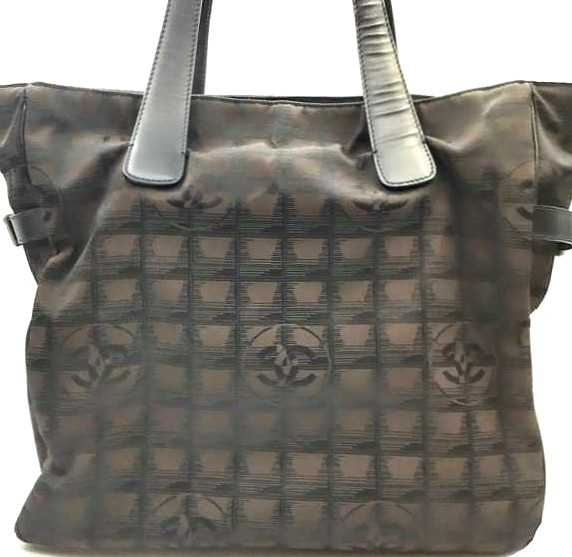 シャネル買取　トートバッグ　ニュートラベル