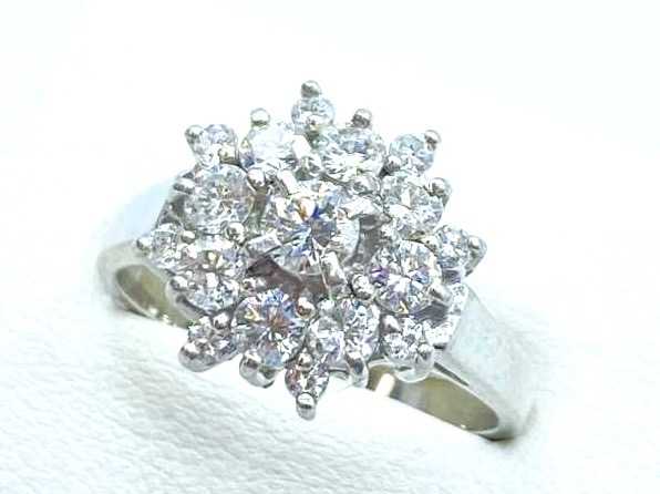 ダイヤモンド買取 プラチナ台 ダイヤモンド 1.03ct デザインリング