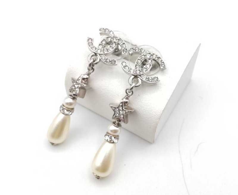 シャネル　買取　フェイクパール付ピアス