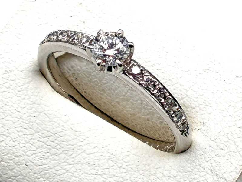 ダイヤモンド買取 プラチナ台 ダイヤモンド 0.260ct 0.12ct ソリティア リング