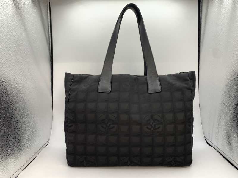 シャネル買取 ニュートラベルライントートMM A15991