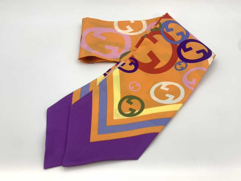 グッチ買取 ネックボウ 700251