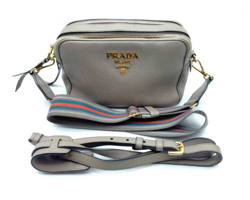 プラダ買取 ヴィッテロダイノ ショルダーバッグ