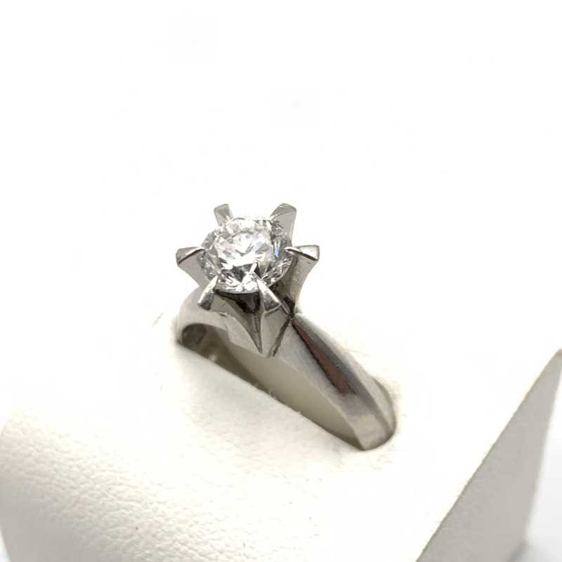 ダイヤモンド買取 リング プラチナ 0.9ct