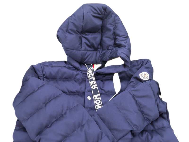 モンクレール ダウンジャケット