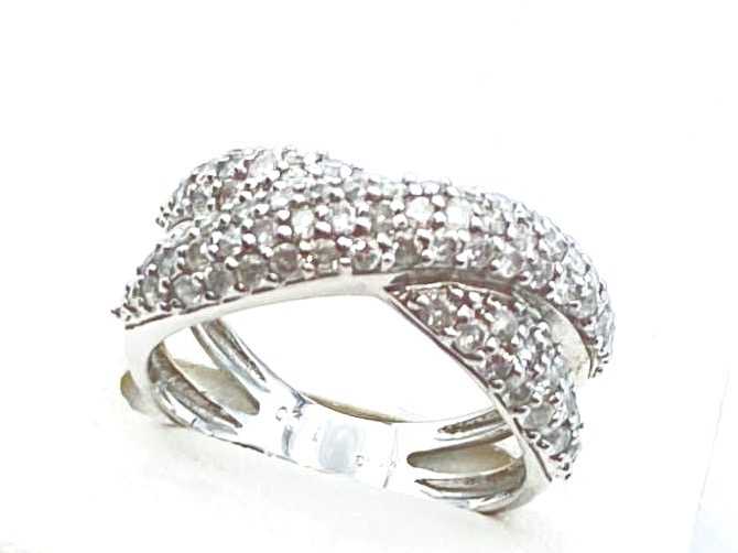 ダイヤモンド買取 K18ホワイトゴールド台 ダイヤモンド 1.00ct デザインリング