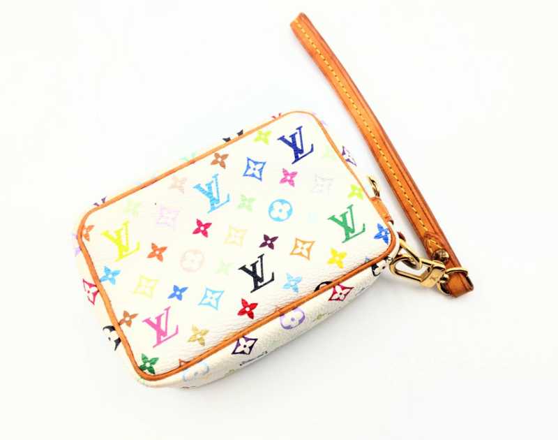 ルイヴィトン　買取　トゥルースワピディ　マルチ　M58033