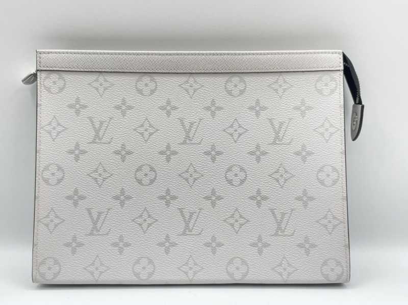 ルイヴィトン買取 ポシェットヴォワヤージュ M30420