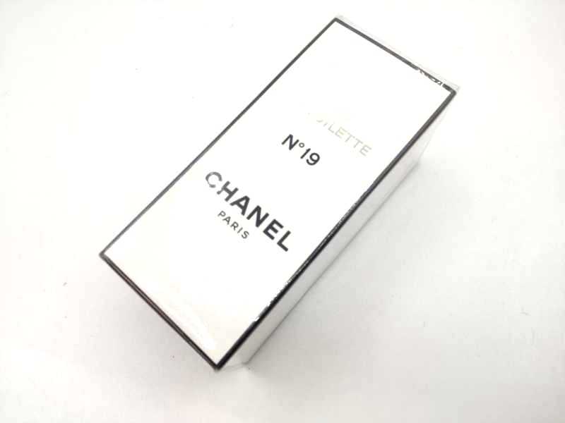 シャネル　買取　香水