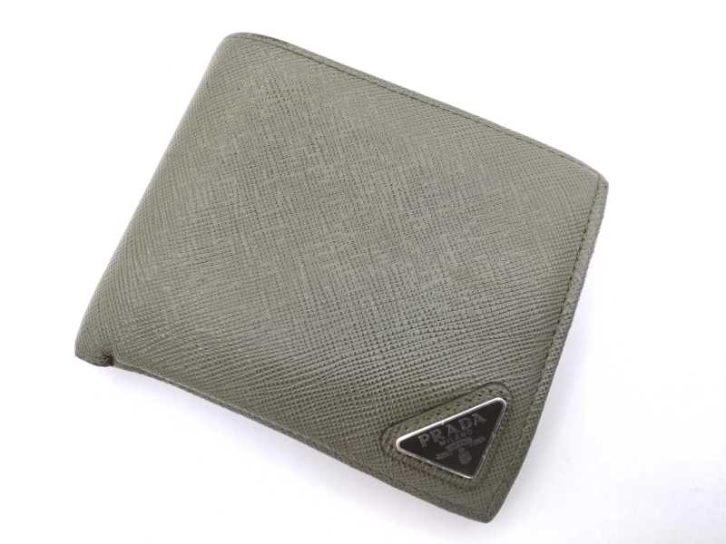 プラダ買取 2つ折り財布
