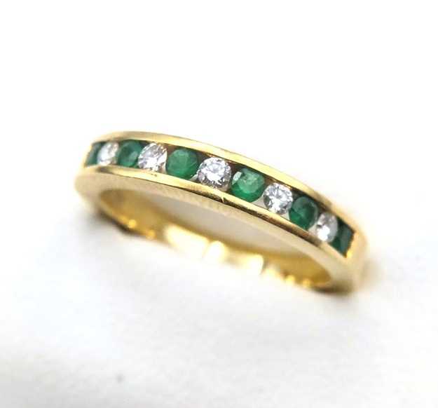 ティファニー買取　ハーフサークルエメラルドリング　750