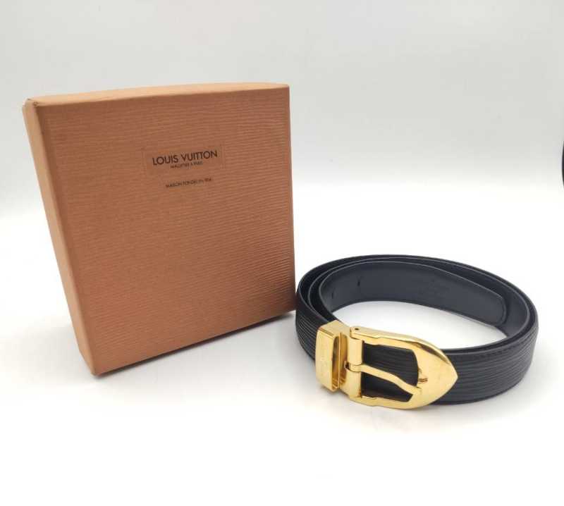 ルイヴィトン　買取　サンチュール クラシック ベルト　