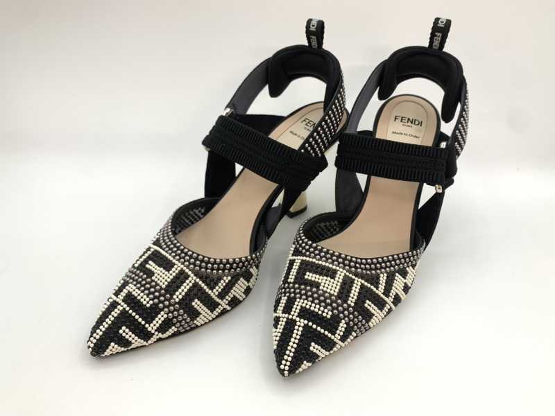 フェンディ買取 コリブリパンプス