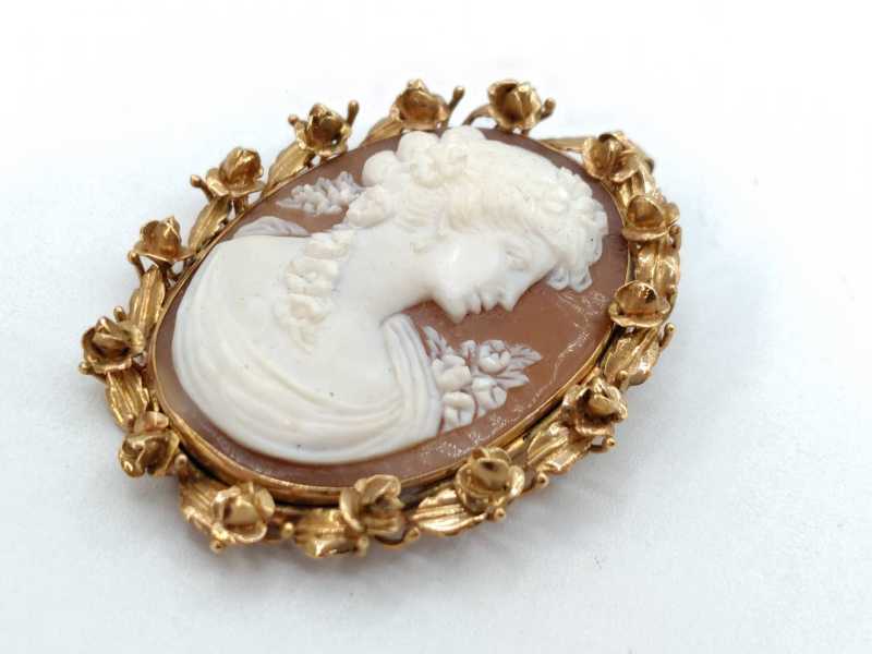 カメオ　買取　ブローチ