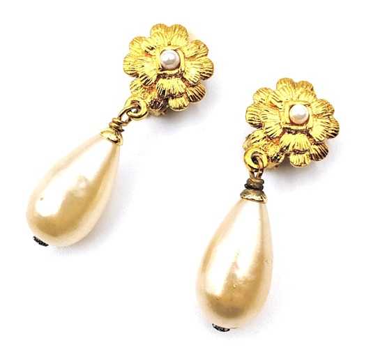 シャネル ドロップパールイヤリング