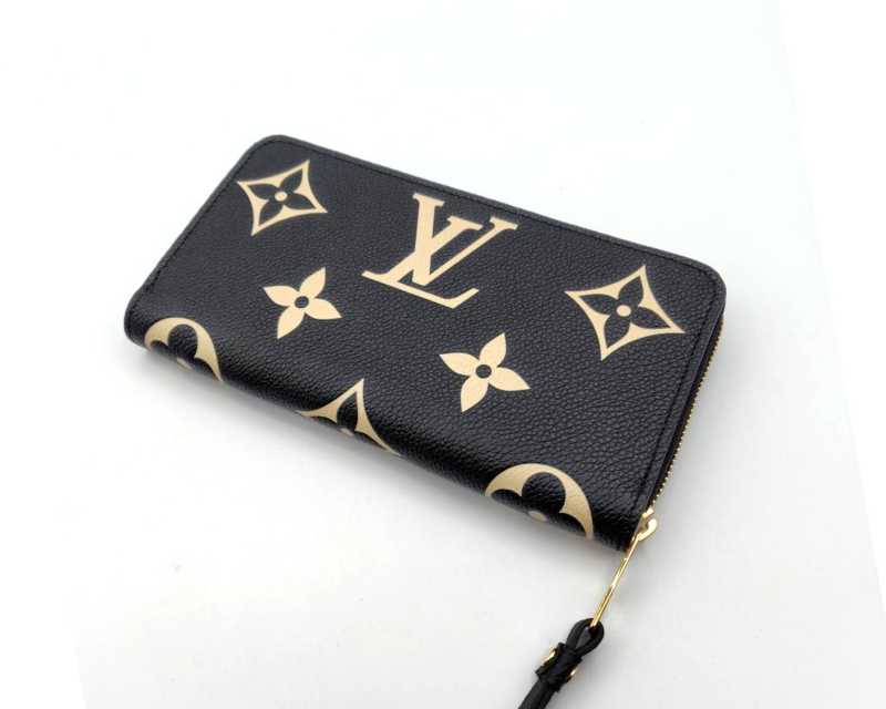 ルイヴィトン買取 ジッピーウォレット