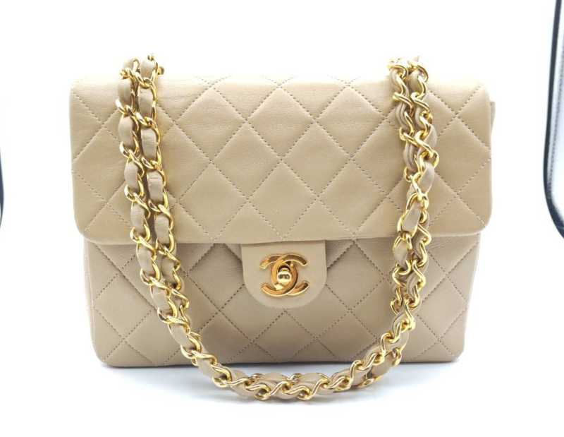 シャネル　買取　マトラッセ　チェーンショルダー
