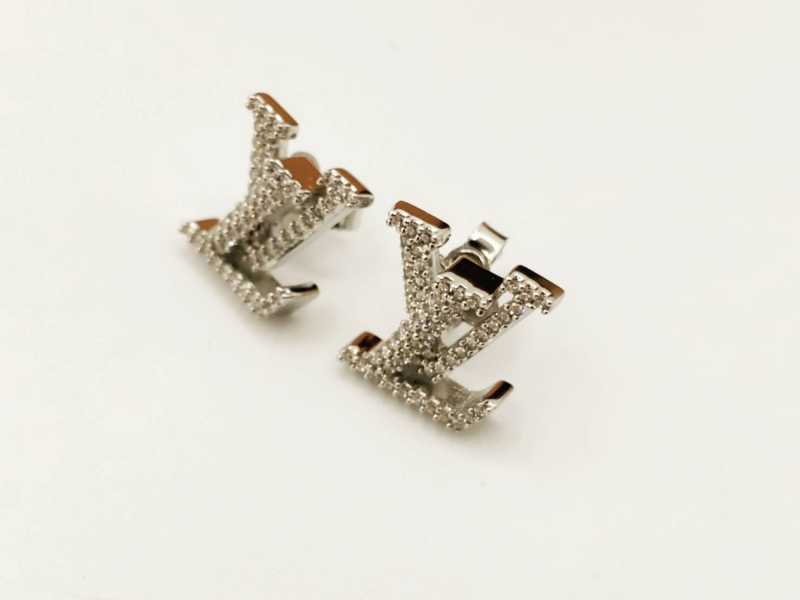 ルイヴィトン買取 ピアスLV アイコニック ストラス M00608