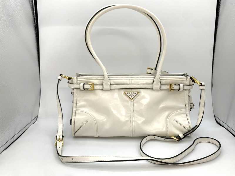プラダ買取 ボニーミディアムハンドバッグ 1BA426