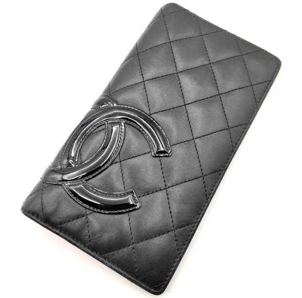 シャネル買取　二つ折り長財布　カンボン