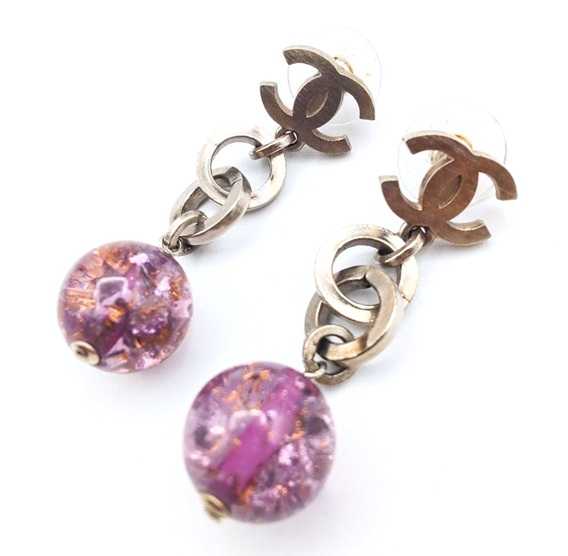 シャネル買取　クリアボールピアス　06P