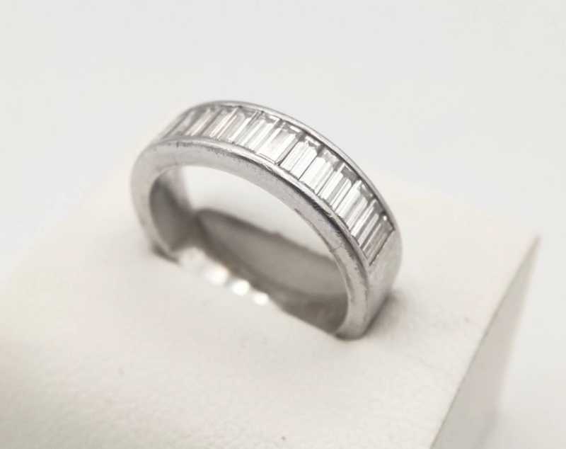 PT900リング　買取　ダイヤ