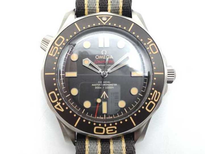 オメガ買取 シーマスター007 210.92.42.20.01.001