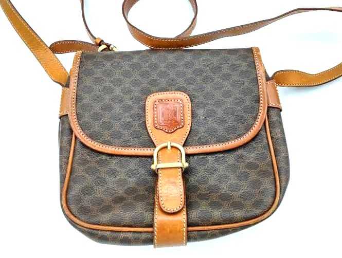 セリーヌ　買取　ショルダーバッグ