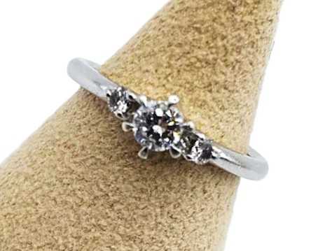 ダイヤモンド買取 プラチナ900 リング